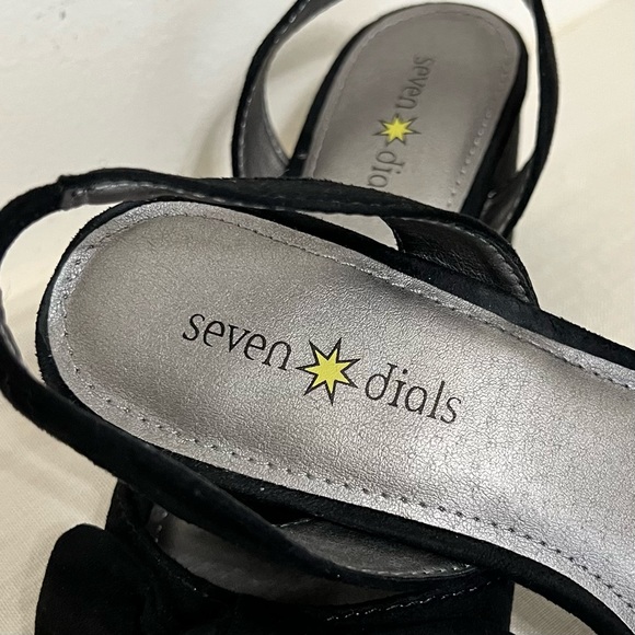 Seven Dials Harr Pointed Toe Sling Back Shoes - Picture 6 of 7